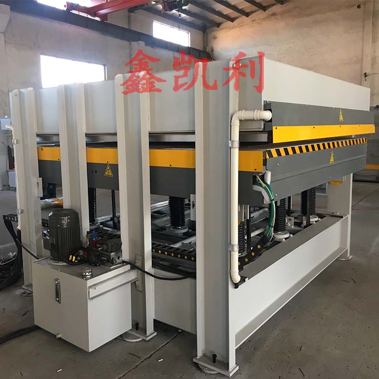 鑫凱利機械研發(fā)了多種異形熱壓機